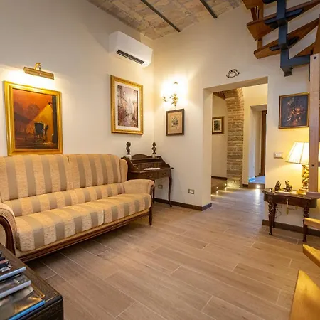 Apartment Kings In Rome