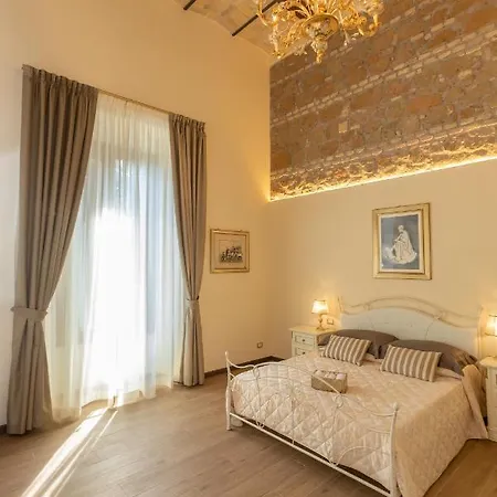 Apartment Kings In